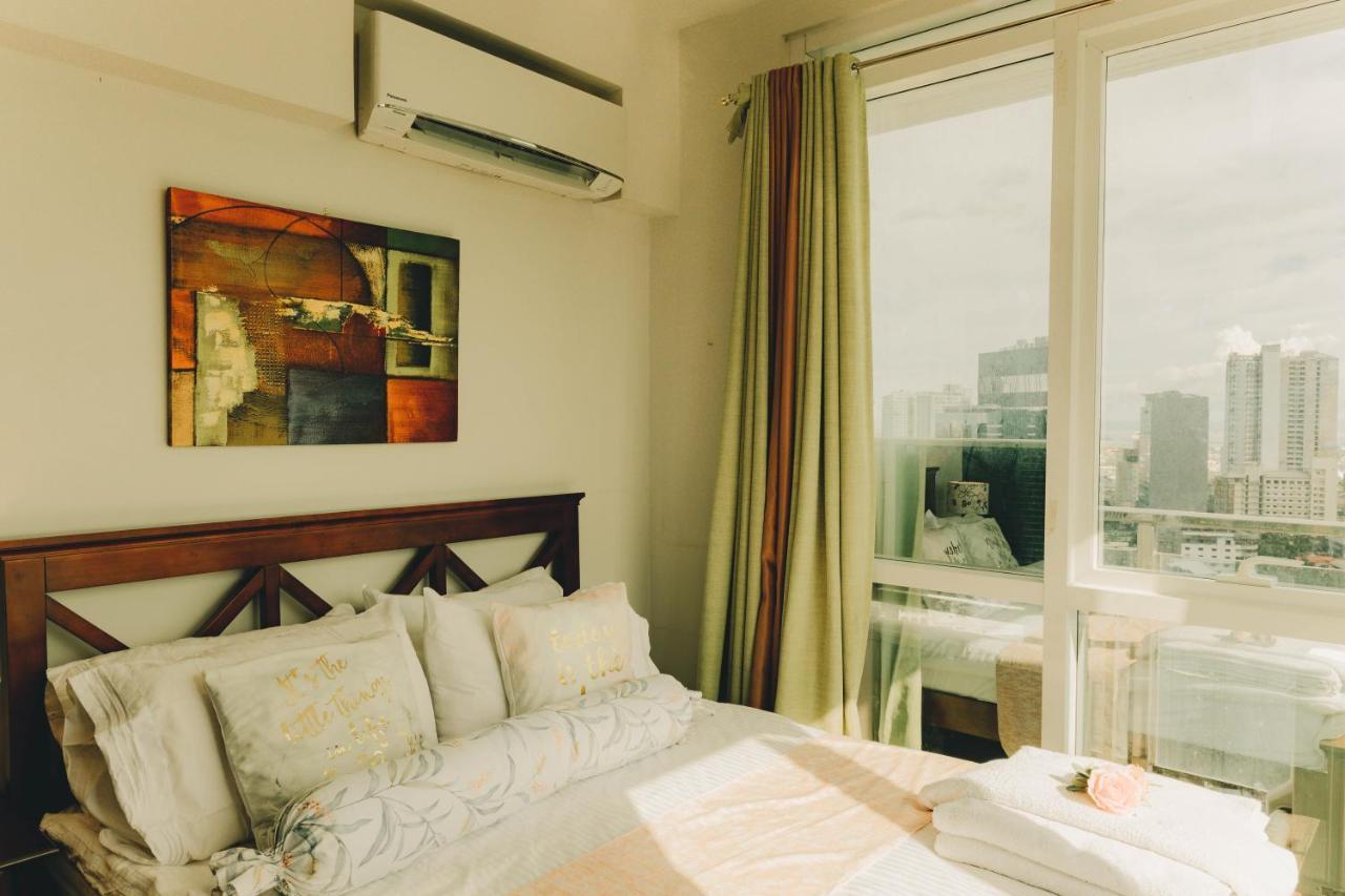 Ayala Mall 10Mins Walk Cebu City Apartment & Pool Esterno foto