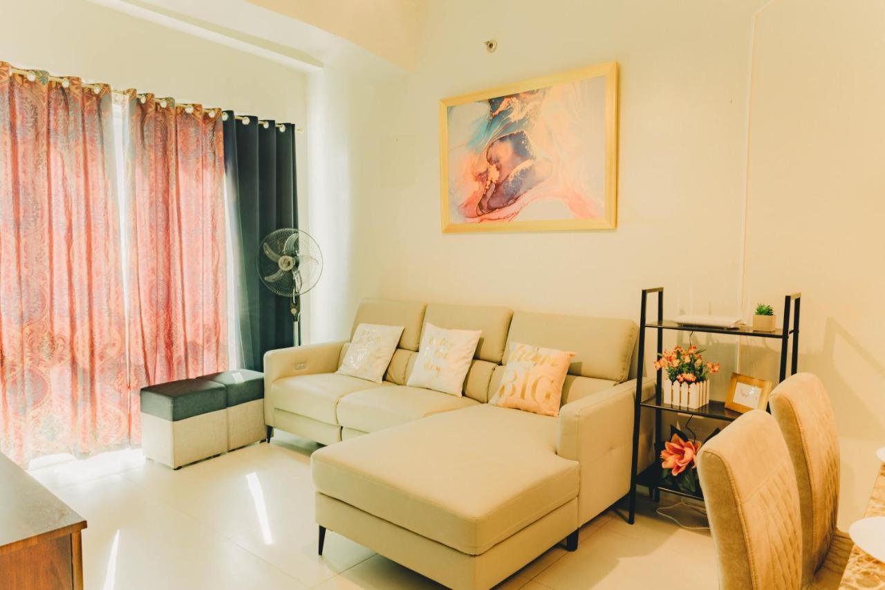 Ayala Mall 10Mins Walk Cebu City Apartment & Pool Esterno foto