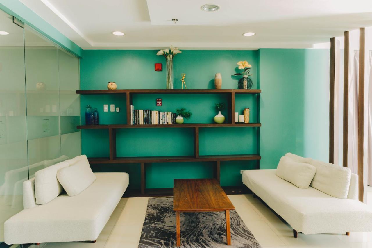 Ayala Mall 10Mins Walk Cebu City Apartment & Pool Esterno foto