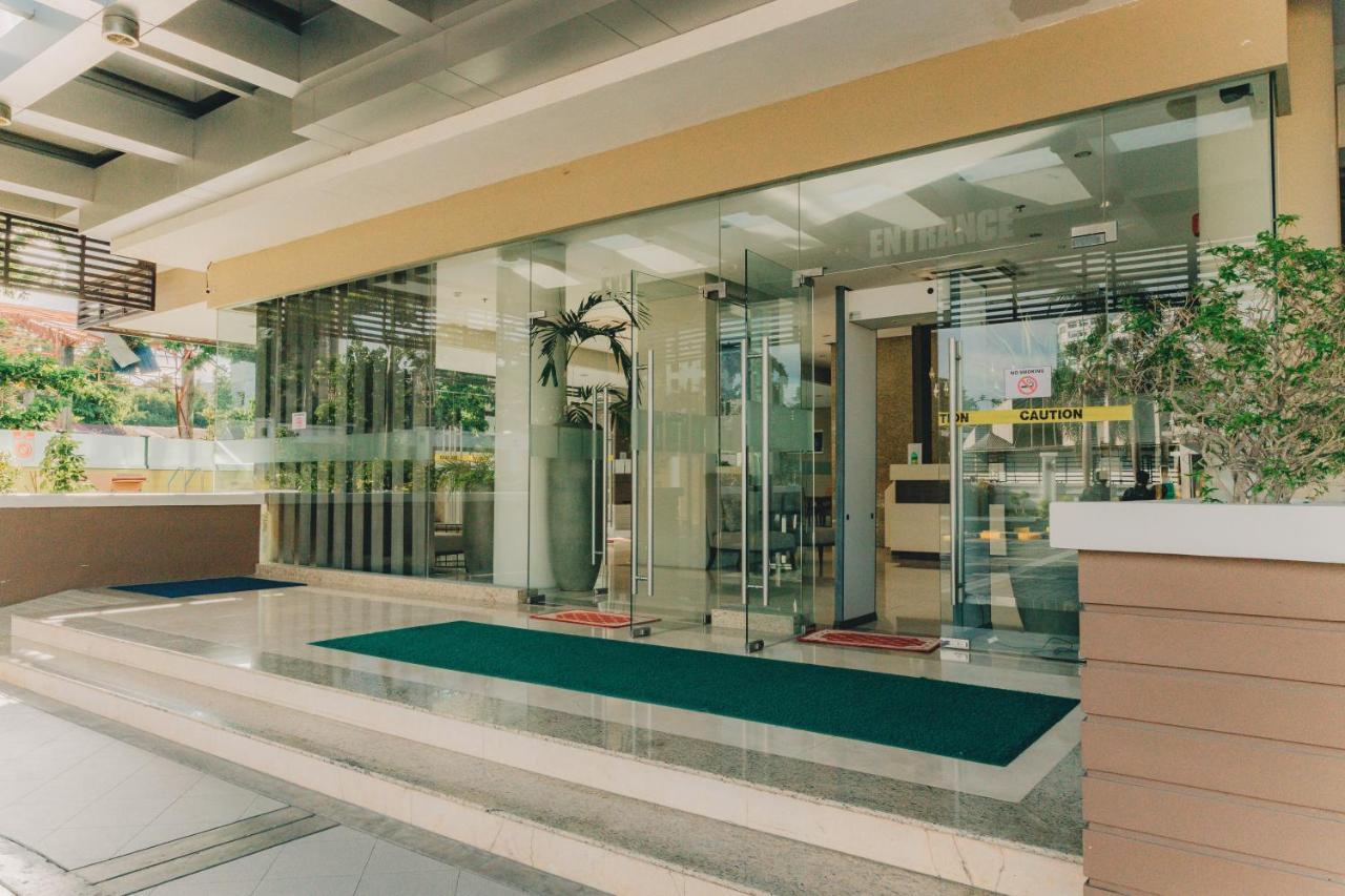Ayala Mall 10Mins Walk Cebu City Apartment & Pool Esterno foto