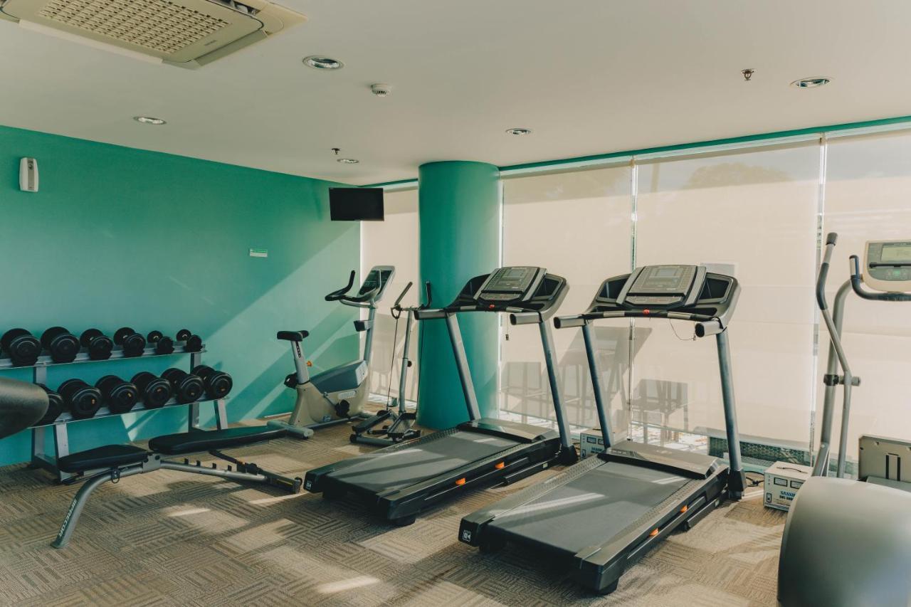 Ayala Mall 10Mins Walk Cebu City Apartment & Pool Esterno foto