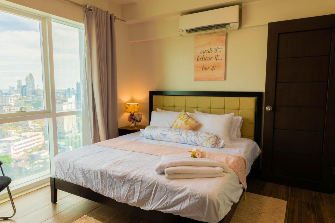 Ayala Mall 10Mins Walk Cebu City Apartment & Pool Esterno foto